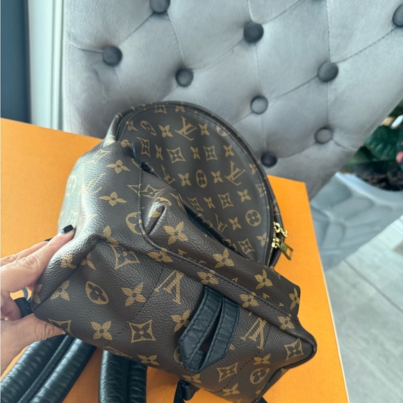 Louis Vuitton palm spring monogram pm - Picture 8 of 15